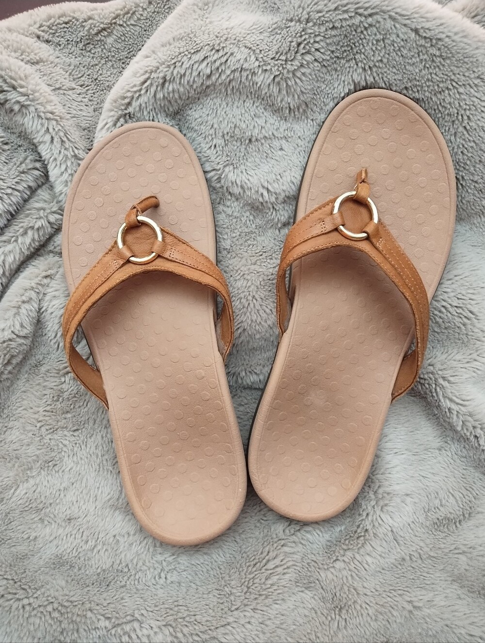 👡 Vionic Aloe - Picture 9 of 9